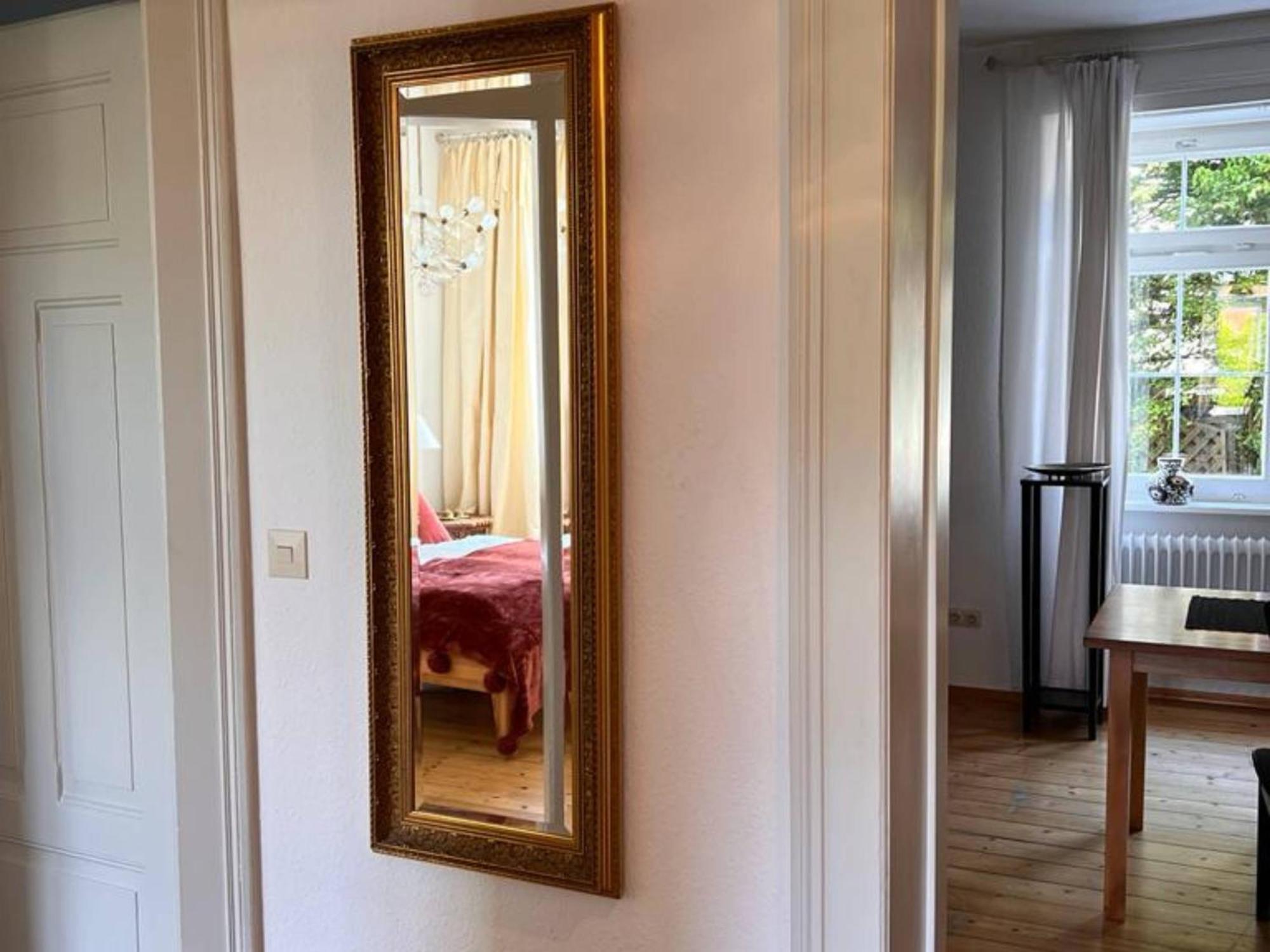 Seeglueck Seeliebe - Charmante Jugendstilwohnung Mit Parkplatz Direkt Im Zentrum Nahe Bahnhof Und Seeufer In Constance Extérieur photo